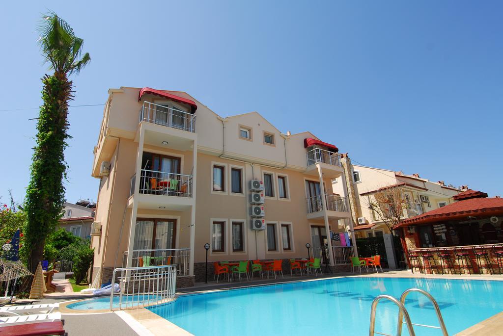 Burak Apart Hotel Fethiye Exterior foto